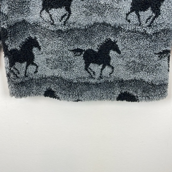 CYNDY Love Aspen Design Kids 4T Pullover Sherpa Winter Sweatshirt Horse Print - Picture 3 of 5
